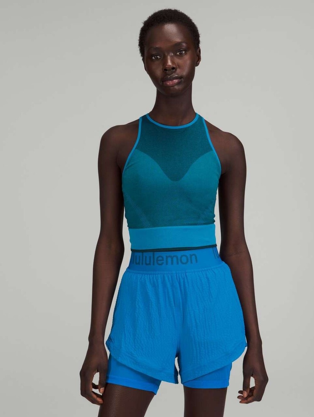lululemon Athletica Seamless Mesh Shelf Bra Poolside Blue Training Tank Size 4